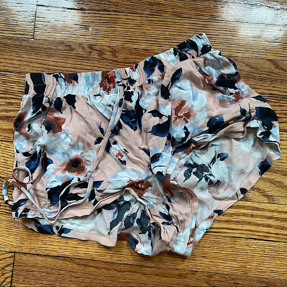 Floral pajama shorts